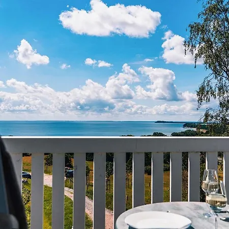 Apartment Mit Meerblick Und Balkon, Gratis Nutzung Vom Ahoi Erlebnisbad Und Sauna In Sellin - Meeresblick 29 Goehren (Ruegen)