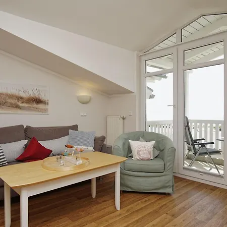 Mit Meerblick Und Balkon, Gratis Nutzung Vom Ahoi Erlebnisbad Und Sauna In Sellin - Meeresblick 29 *