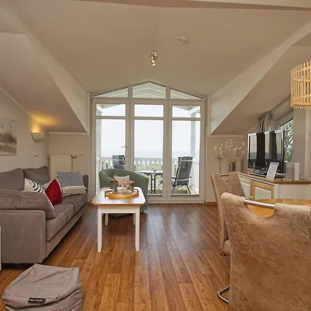 Mit Meerblick Und Balkon, Gratis Nutzung Vom Ahoi Erlebnisbad Und Sauna In Sellin - Meeresblick 29 * Goehren (Ruegen)